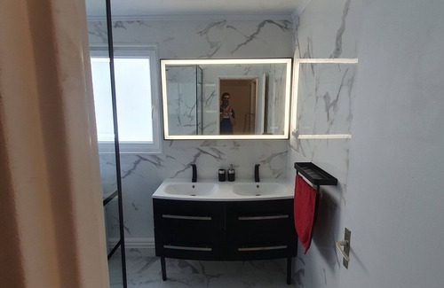 Epinay-sous-Senart Appartement | Grand Appartement à 30 min de paris dans une résidence sympa