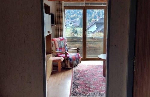 Mallnitz Appartement | Large apartment in 70s style Mallnitz Austria