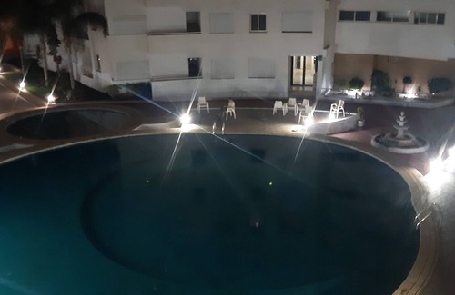 Bouznika Appartement | Grand appartement résidence privée avec piscines