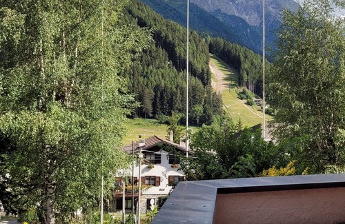 Temu Appartement | Large Apartment in Residence very close to Ponte di Legno