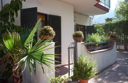 San Sebastiano al Vesuvio Appartement | Grand appartement près de Naples, le Vésuve, Pompéi, Capri, Ischia, Amalfi.