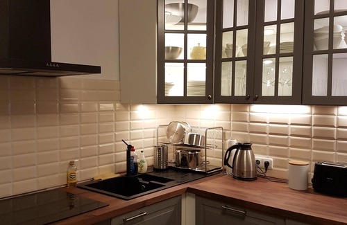 Berensch Appartement | grand appartement avec un confort élevé pour un maximum de 8 personnes, Internet sans fil inclus, terrasse