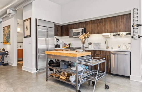 Ocean Park Copropriété | Large artist's loft, 2 blocks from beach
