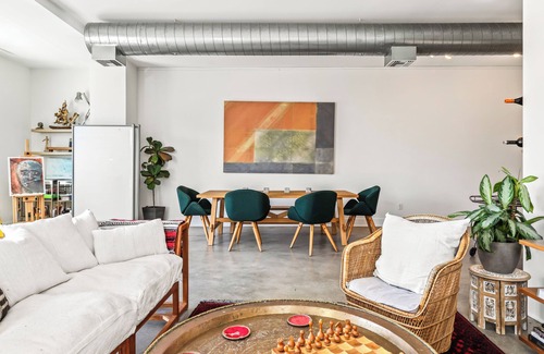 Ocean Park Copropriété | Large artist's loft, 2 blocks from beach