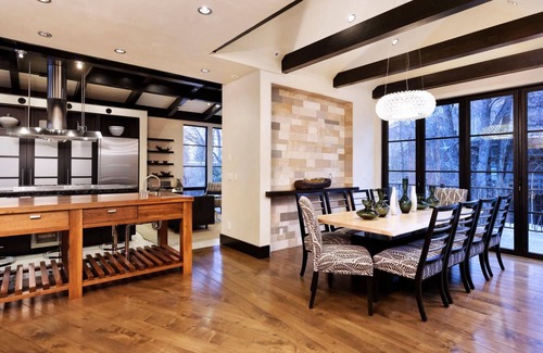 Aspen Maison | Large Aspen home next to the Hopkins Foot Bridge! Sleeps 12