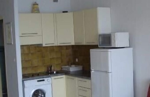 Le Ricanto Appartement | studio bord de plage climatisé magnifique vue sur golfe ajaccio parking fermé