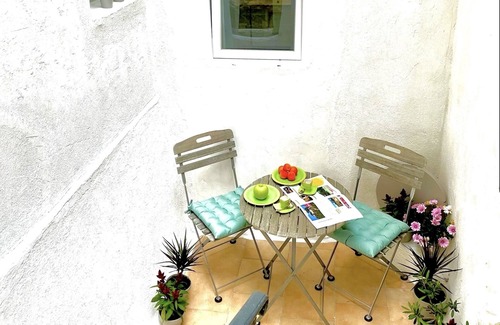 Le Piol Appartement | Grand studio lumineux avec terrasse dans le coeur de Nice