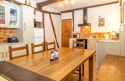Demu Maison | Grand gîte bucolique.