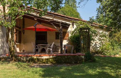 Demu Maison | Grand gîte bucolique.