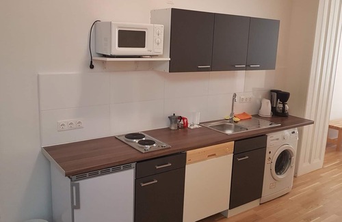 Innere Stadt Appartement | Large central two bedroom Apartment A12