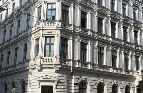 Innere Stadt Appartement | Large central two bedroom Apartment A12