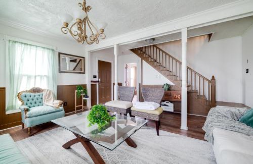 Brunswick Maison | Large Colonial 20 Min from Beach