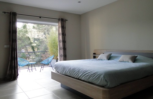 Cabries Villa | Grande villa contemporaine avec piscine, entre Aix-En-Provence et Marseille