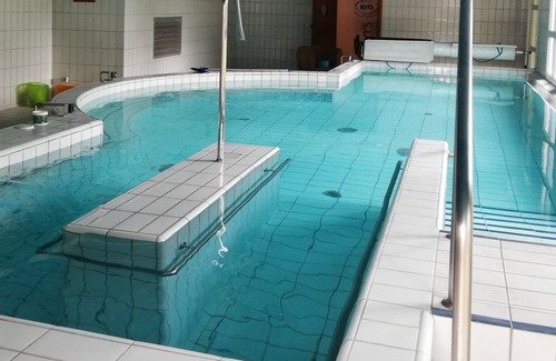 Marciac Maison | Grand gite**** avec piscine interieure chauffée dans parc au coeur de Marciac