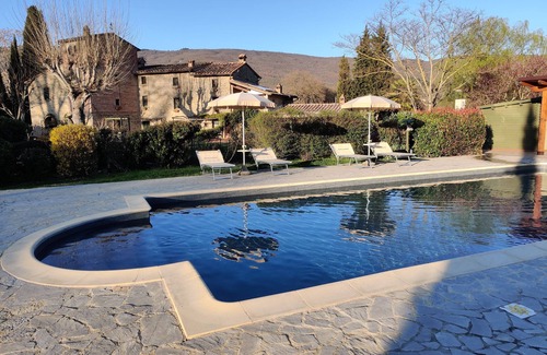 Cortona Appartement | Appartement 3 chambres dans une maison de campagne avec piscine à 10min de Cortona
