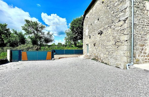 Veyrieres Maison | *Grand gîte à la campagne*
