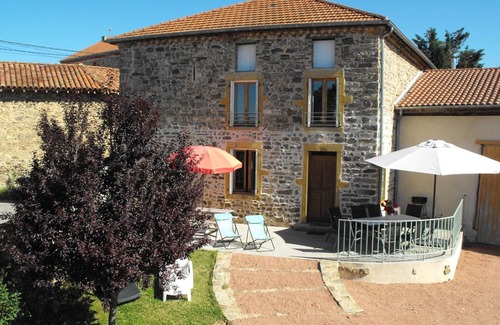 Saint-Paul-de-Vezelin Cottage | Grande maison de campagne avec cheminée, jardin et Wifi