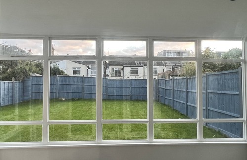 West Finchley Maison | Large detached house, ideally located for local amenities and public transport
