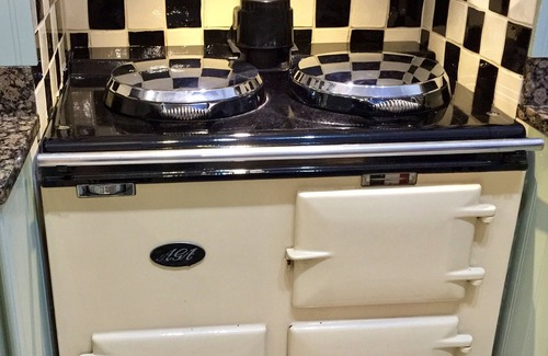Portsmouth Maison | Large Detatched Victorian Villa in Southsea - 6 Bed 12 guests - for families