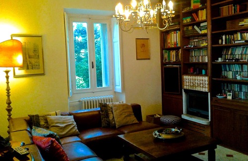 Nebbiuno Lit Et Petit-Déjeuner | Grande chambre double avec vue sur le lac, terrasse ensoleillée, grand jardin, petit déjeuner inclus