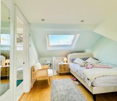 Southfield Appartement | Large Double Room with Private Bathroom West Zone 3 Free Parking