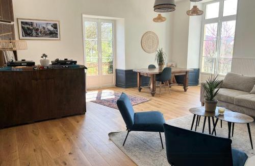 Lamalou-les-Bains Maison | Large Estate With A Pool Overlooking The Vineyards
