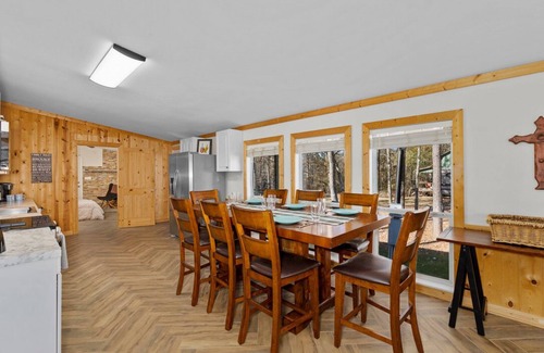 Jefferson Maison | Large family & dog friendly with great reviews off Big Cypress Bayou/Caddo Lake