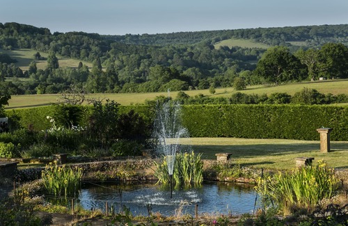 Shere Maison | Grande maison familiale dans un cadre magnifique avec une vue magnifique. Piscine, pool house avec ki