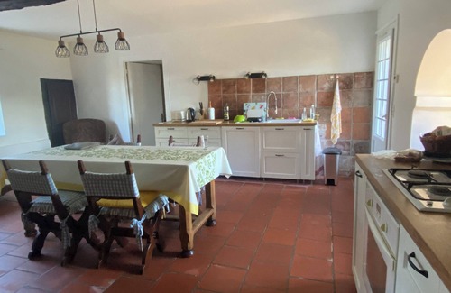 Puisseguin Maison | Large family home with swimming pool for 10 people