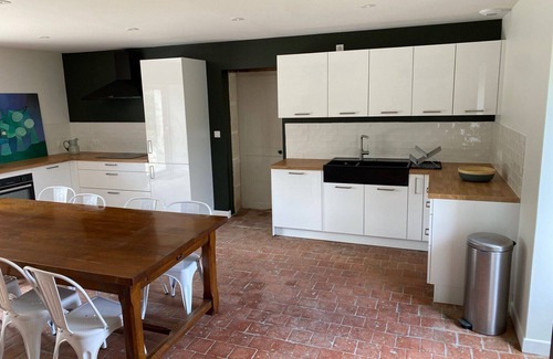 Lucon Maison | Large family home with swimming pool, sleeps 14 to 17, near Vendée beaches