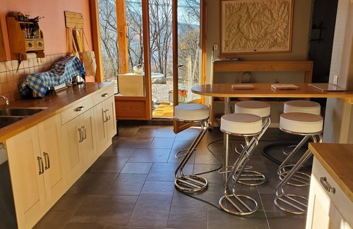Montaimont Chalet De Ski | Grand chalet familial, 20 mn station de SFL, 300 m ski de fond, rando, raquettes