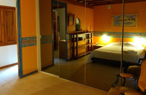 Corbas Appartement | Grand meublé pour 6 à Corbas Feyzin