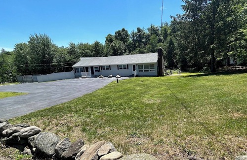 Windham Maison | Large Furnished Two Bedroom Home