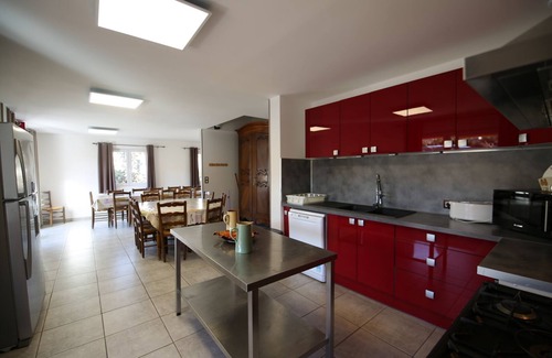 Banne Cottage | Grand gîte sur petit site de vacances, piscine couverte & chauffée toute l'année