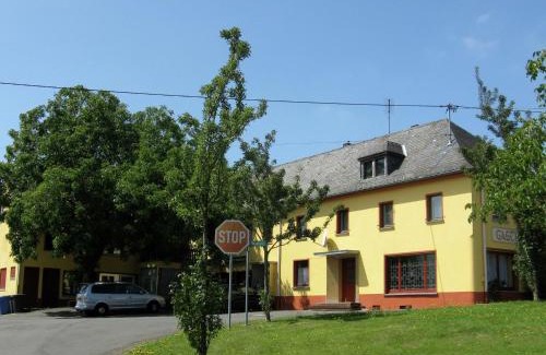 Ammeldingen bei Neuerburg Maison | Large group house beautifully located in Eifel