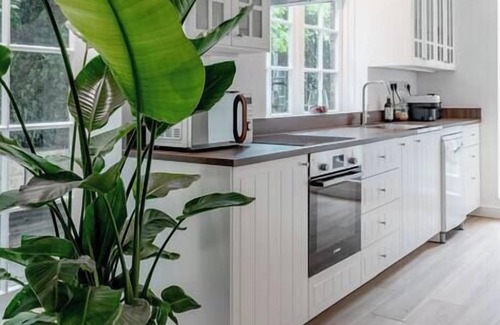Frognal and Fitzjohns Appartement | Large Hampstead Luxury Apartment for 10
