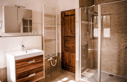 Geesow Appartement | Large holiday apartment at a historic mill
