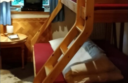 Hildesheim District Autre | Fachwerkhof donnant résine et Leinebergland. Tanzlinde
