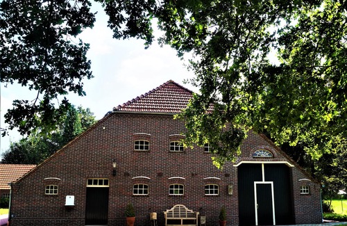 Uplengen Maison | Grande maison de vacances dans un bel emplacement isolé dans le sud de l'Est Frisia