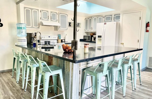 Catalina Village Maison | Large home / pool near the Catelina Foothills