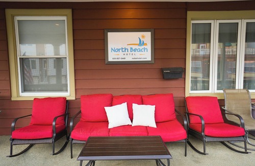 Ventnor City Hôtel | Large Hotel Room 250 feet from the boardwalk and beach.