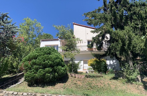 Arles-sur-Tech Maison | Piscine chauffée, barbecue à gaz, vue imprenable, village proche, courte distance en voiture de la côte,