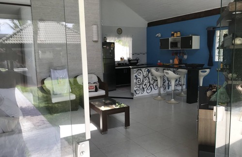 Barra do Una Maison | Grande maison à Barra do Una - terre 980m2 290m de la plage jusqu'à 21 lits