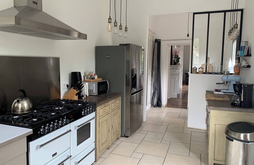Bergerac Maison | Large house with swimming pool and garden Bergerac center