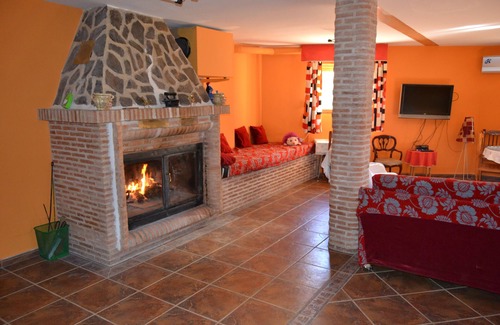Cobisa Maison | Grande maison avec vue sur la montagne et la ville impériale