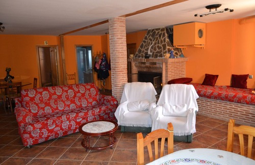 Cobisa Maison | Grande maison avec vue sur la montagne et la ville impériale