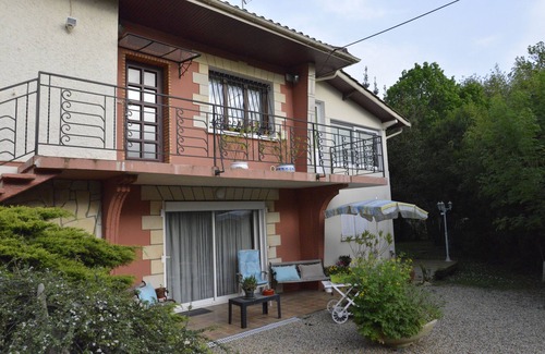 Ambares-et-Lagrave Appartement | Grand studio indépendant près Bordeaux