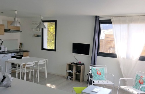 Labenne Appartement | Grand lodge sous les pins, au calme, 2CH /plages à 3km/ bbq+vélos+wifi/Classé 3*