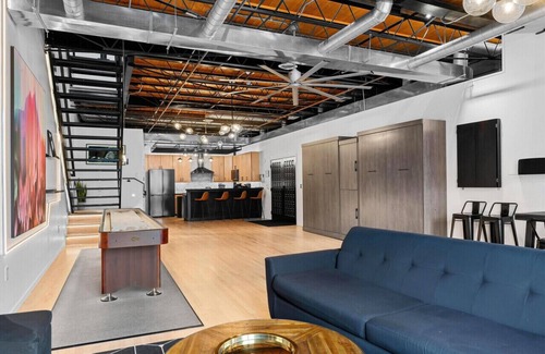 Ballpark Appartement | Multi Level Downtown Loft avec terrasse privée sur le toit (2 blocs de Coors Field)