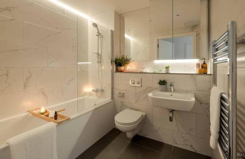 Cherrywood Appartement | Large Luxurious Studio, Dublin18